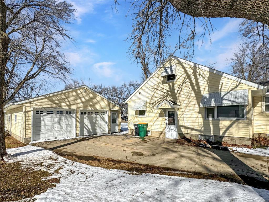 400 S Lake Street, Hendricks, MN, 56136 MLS 6478780 Edina Realty