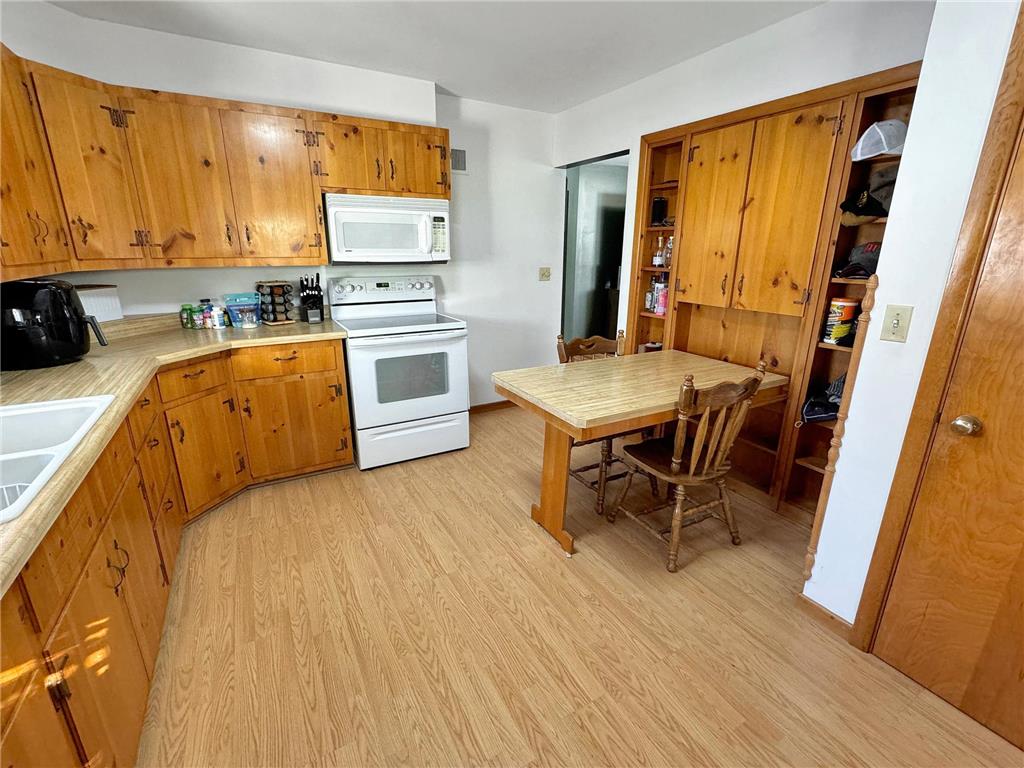 400 S Lake Street, Hendricks, MN, 56136 MLS 6478780 Edina Realty