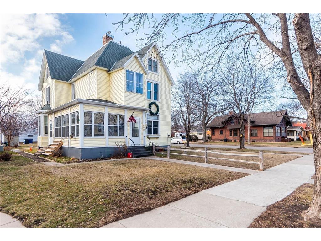 400 S State Street New Ulm MN 56073 6485393 image1