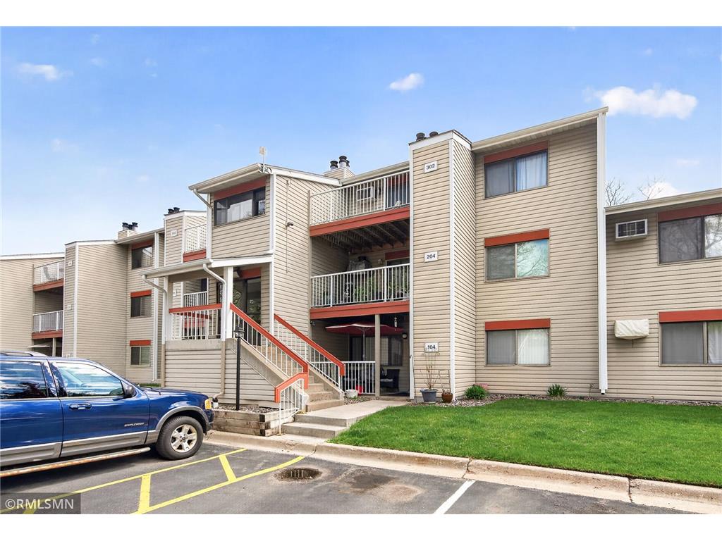 400 Shelard Parkway #203 Saint Louis Park MN 55426 7063150 image1