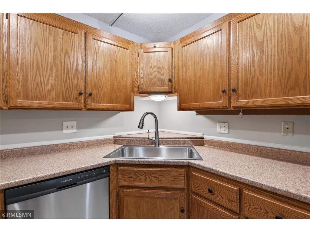 400 Shelard Parkway #203 Saint Louis Park MN 55426 7063150 image13