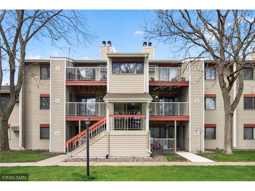 400 Shelard Parkway #203 Saint Louis Park MN 55426 7063150 image23