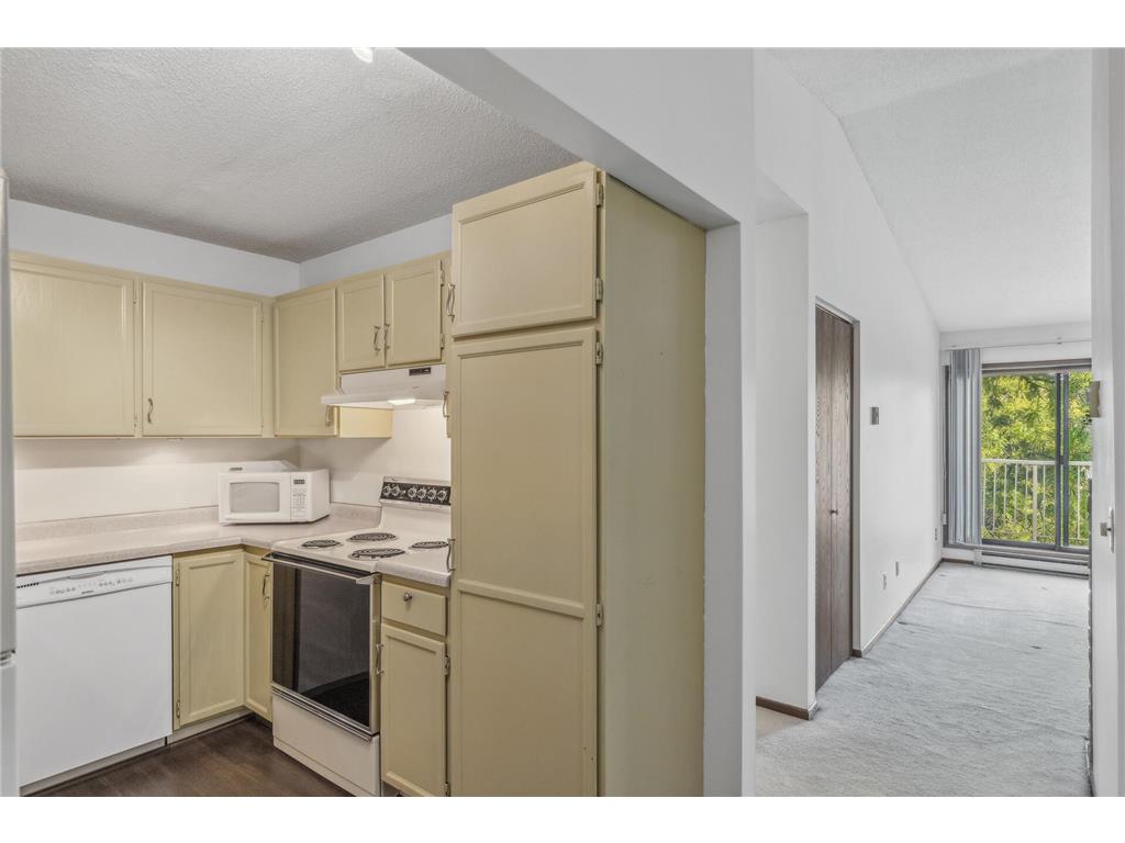 400 Shelard Parkway #303 Saint Louis Park MN 55426 6734540 image8