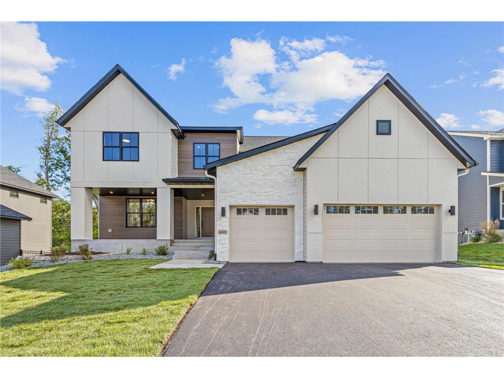 400 Tessier Court Vadnais Heights MN 55127 6598849 image1