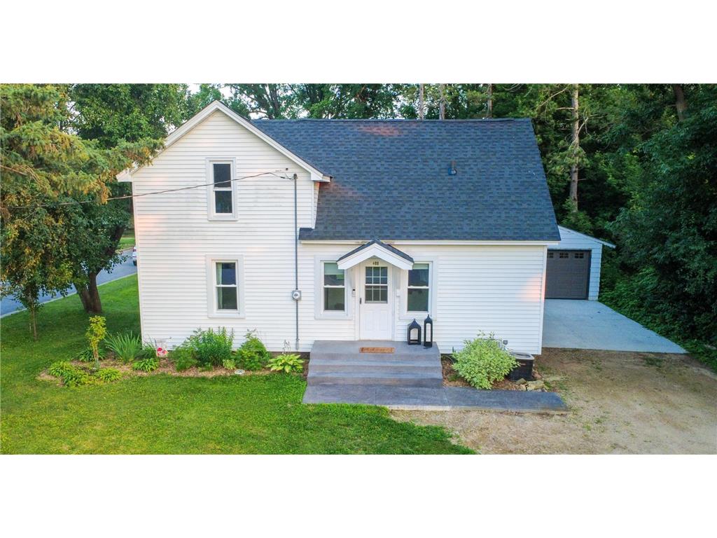 400 W Stockman Street Woodville WI 54028 6754834 image1