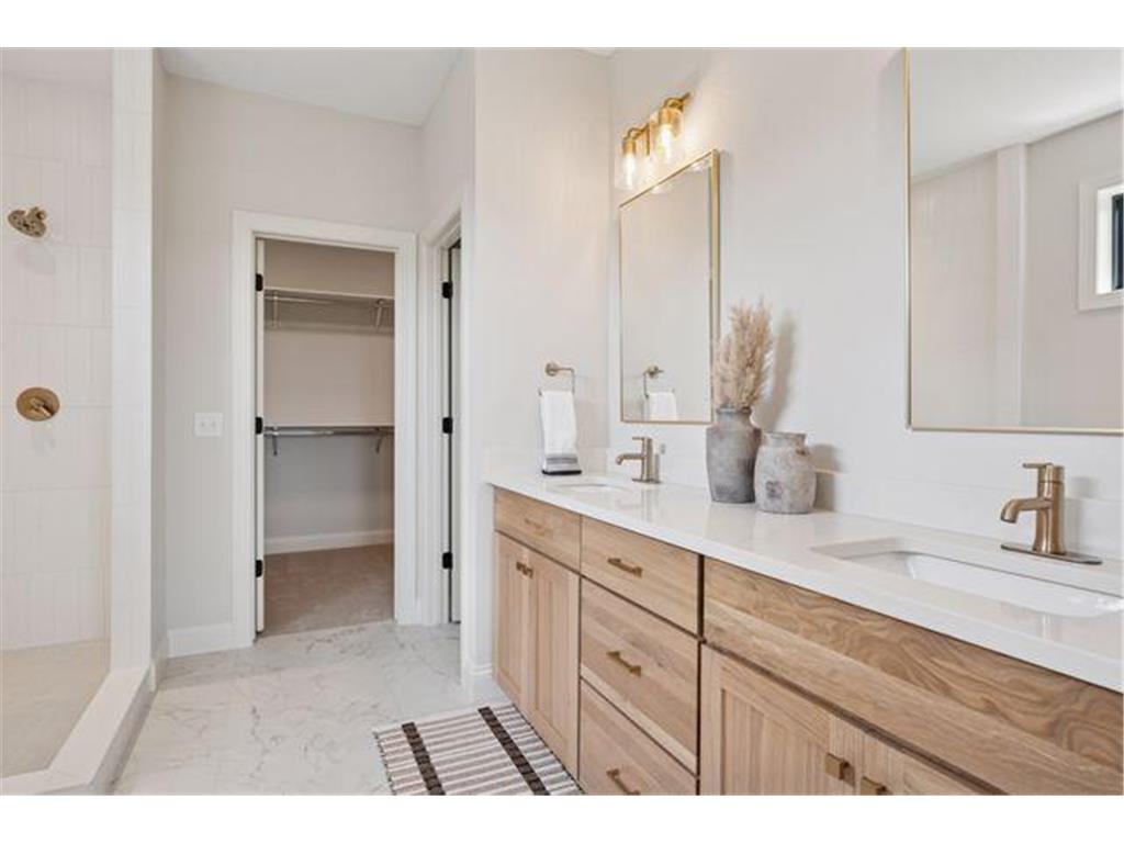 4000 Arbor Drive Woodbury MN 55129 6822159 image24