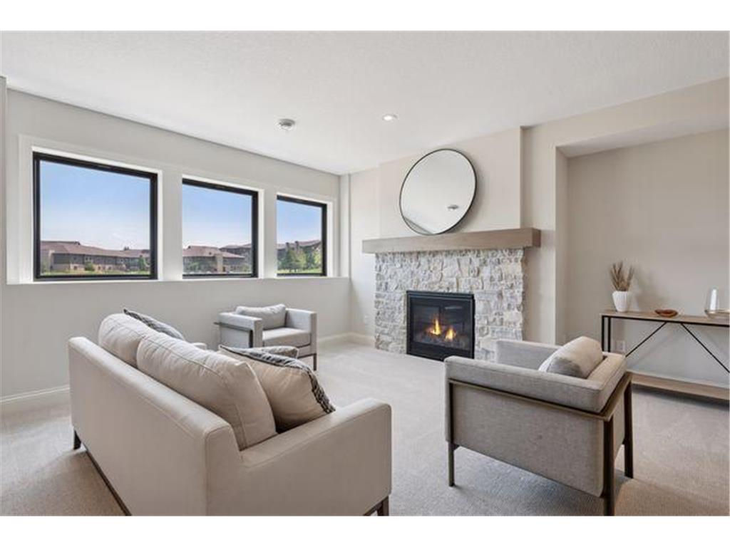 4000 Arbor Drive Woodbury MN 55129 6822159 image27