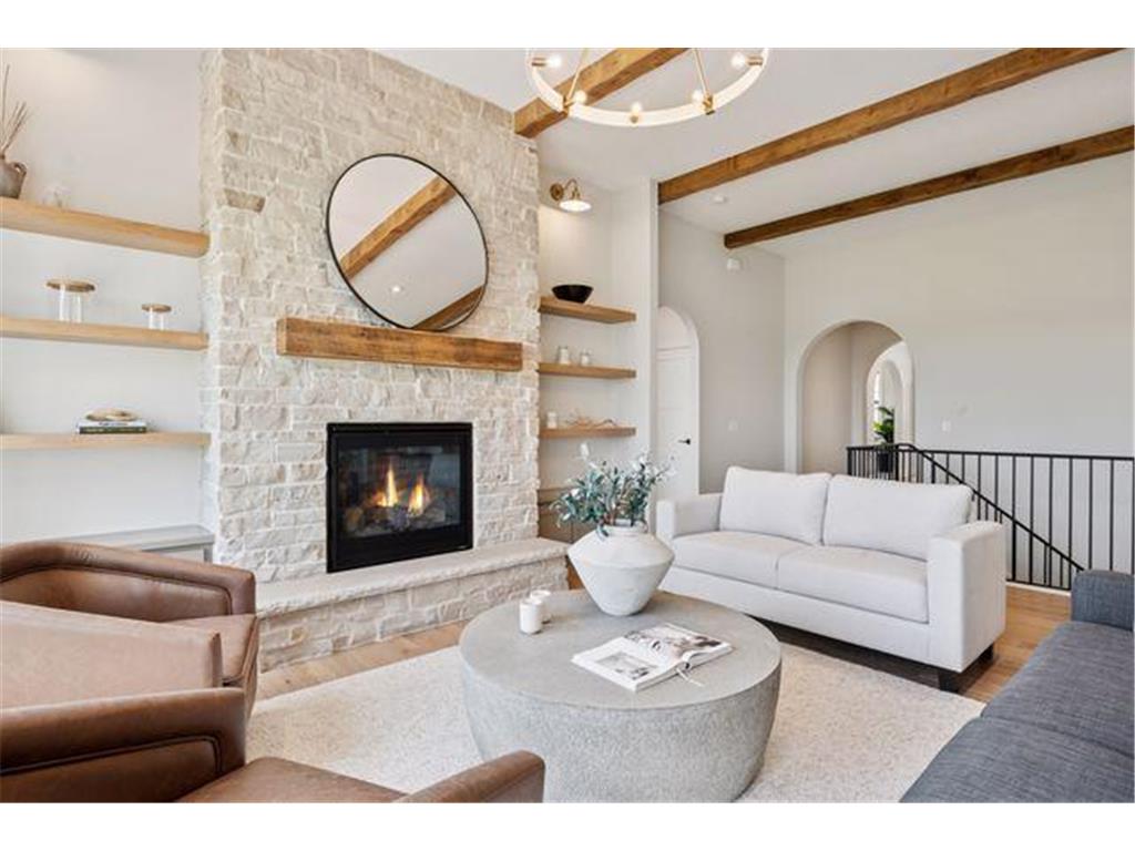 4000 Arbor Drive Woodbury MN 55129 6822159 image7