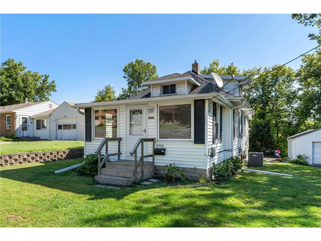 4000 Douglas Drive N Crystal MN 55422 6757716 image1