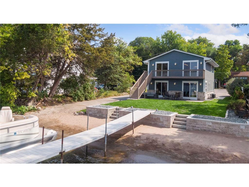 4000 Sunset Drive, Spring Park, MN 55384 MLS 6433823 Edina Realty