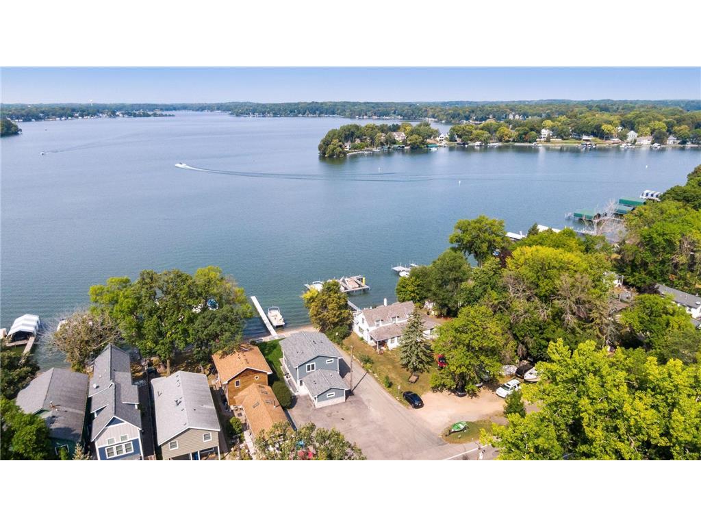 4000 Sunset Drive Spring Park MN 55384 - Lake Minnetonka 6600869 image1