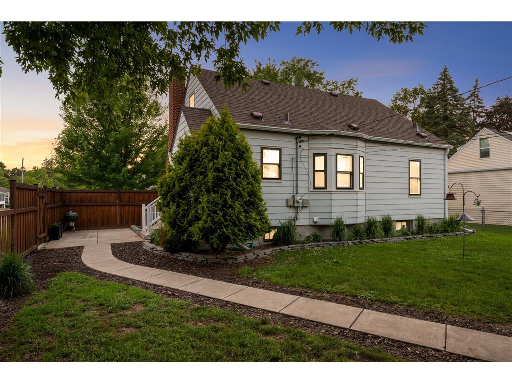 4000 Welcome Avenue N Robbinsdale MN 55422 7042637 image29