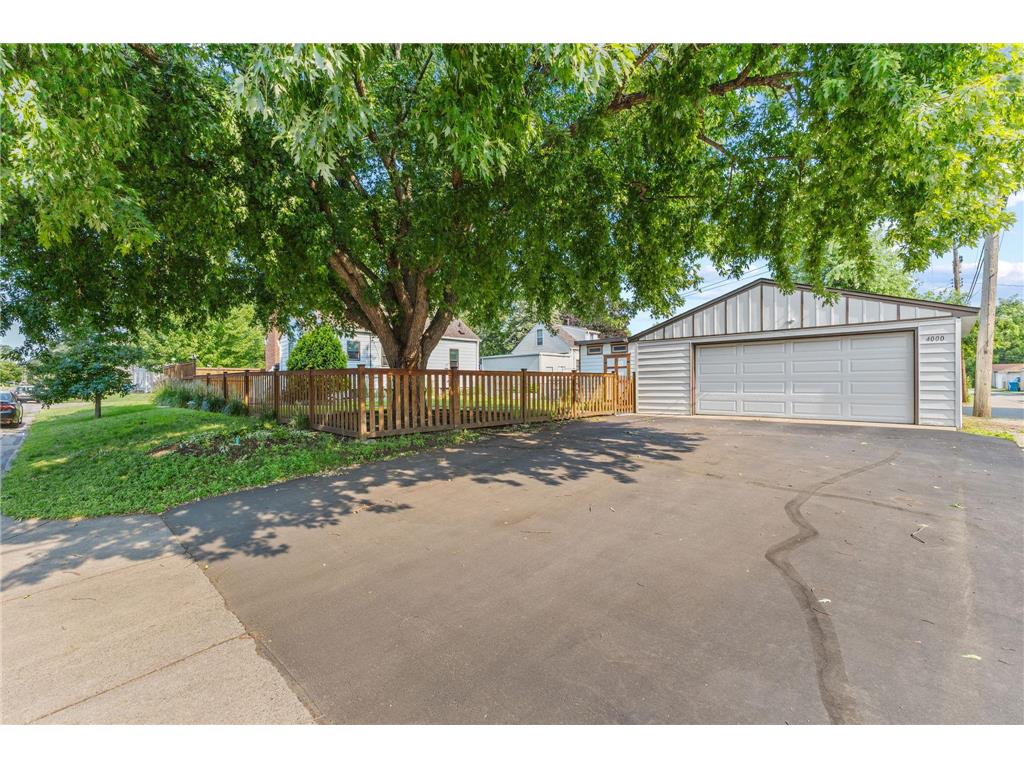 4000 Welcome Avenue N Robbinsdale MN 55422 7042637 image40