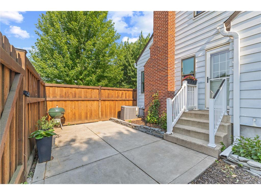 4000 Welcome Avenue N Robbinsdale MN 55422 7042637 image5