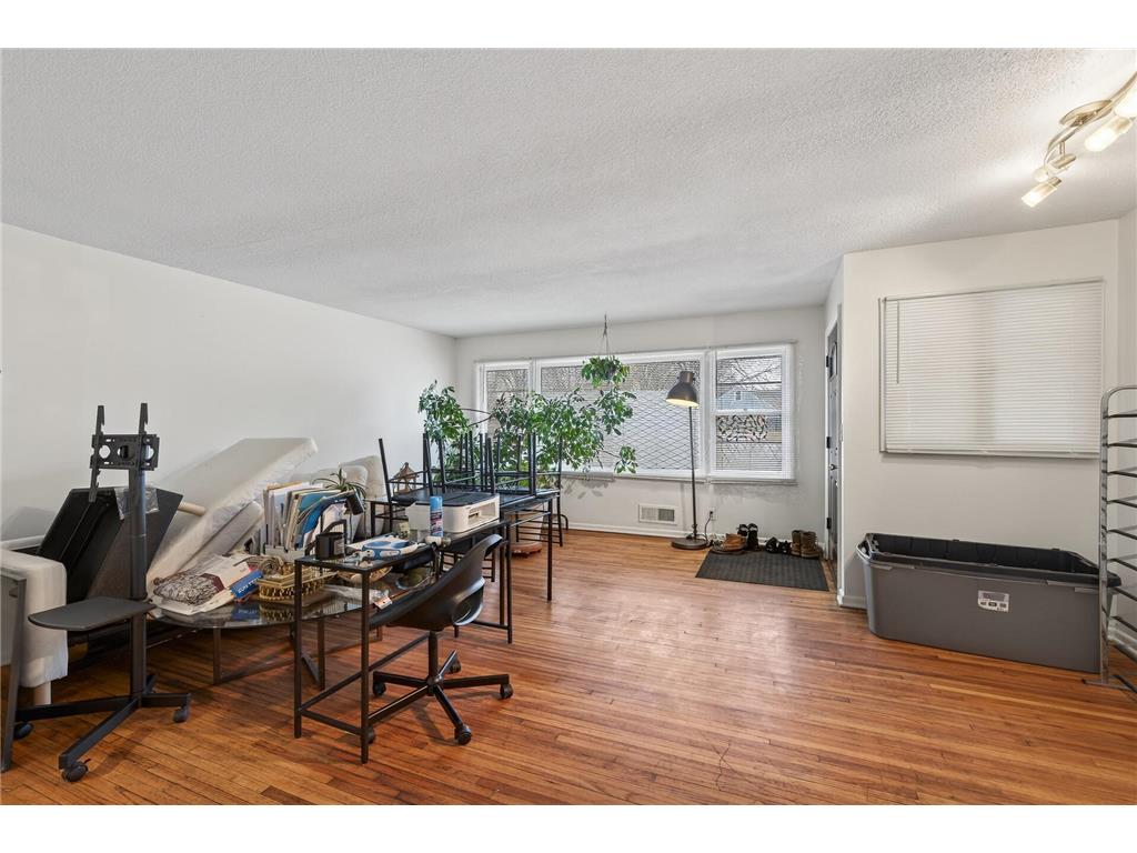 4001 5th Avenue S Minneapolis MN 55409 7033843 image16