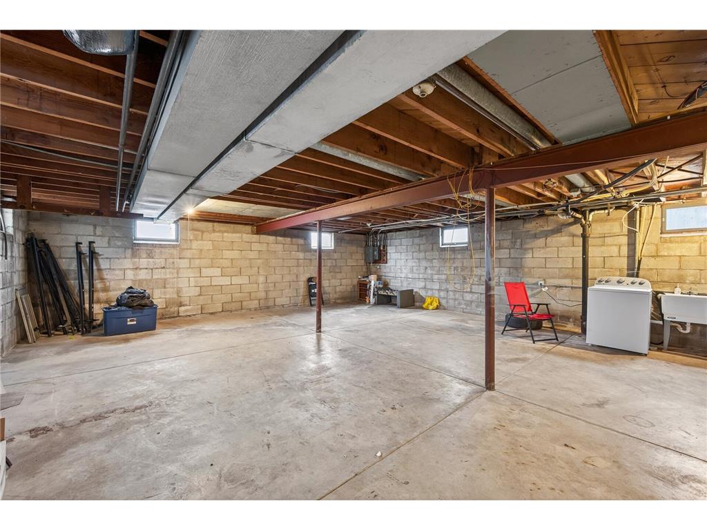 4001 5th Avenue S Minneapolis MN 55409 7033843 image23