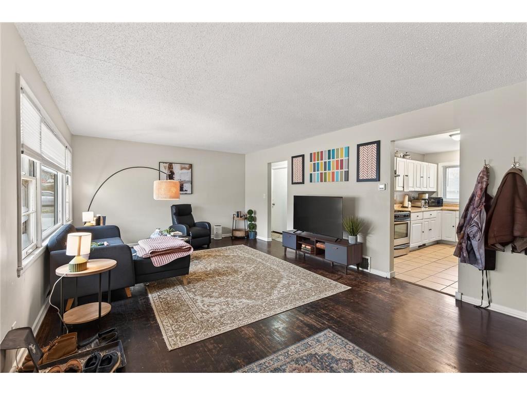 4001 5th Avenue S Minneapolis MN 55409 7033843 image4