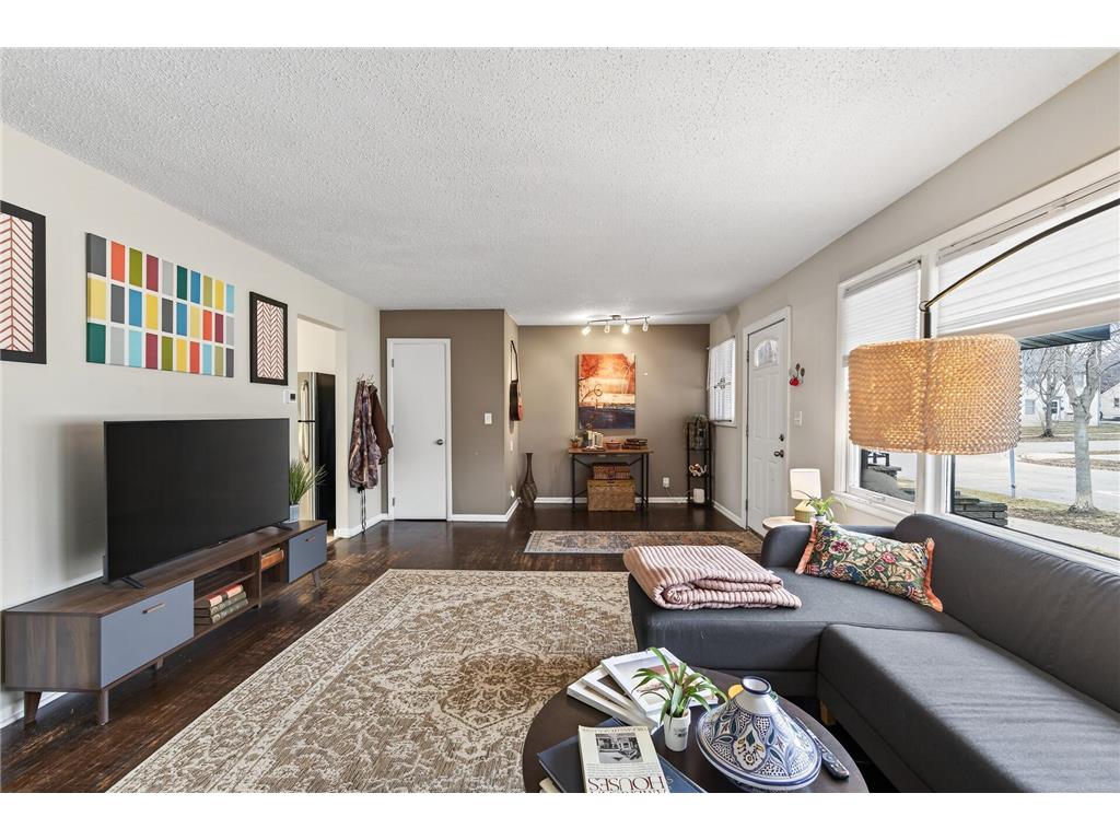 4001 5th Avenue S Minneapolis MN 55409 7033843 image9