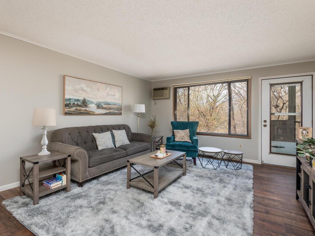 4001 Heritage Hills Drive #105 Bloomington MN 55437 6705163 image1