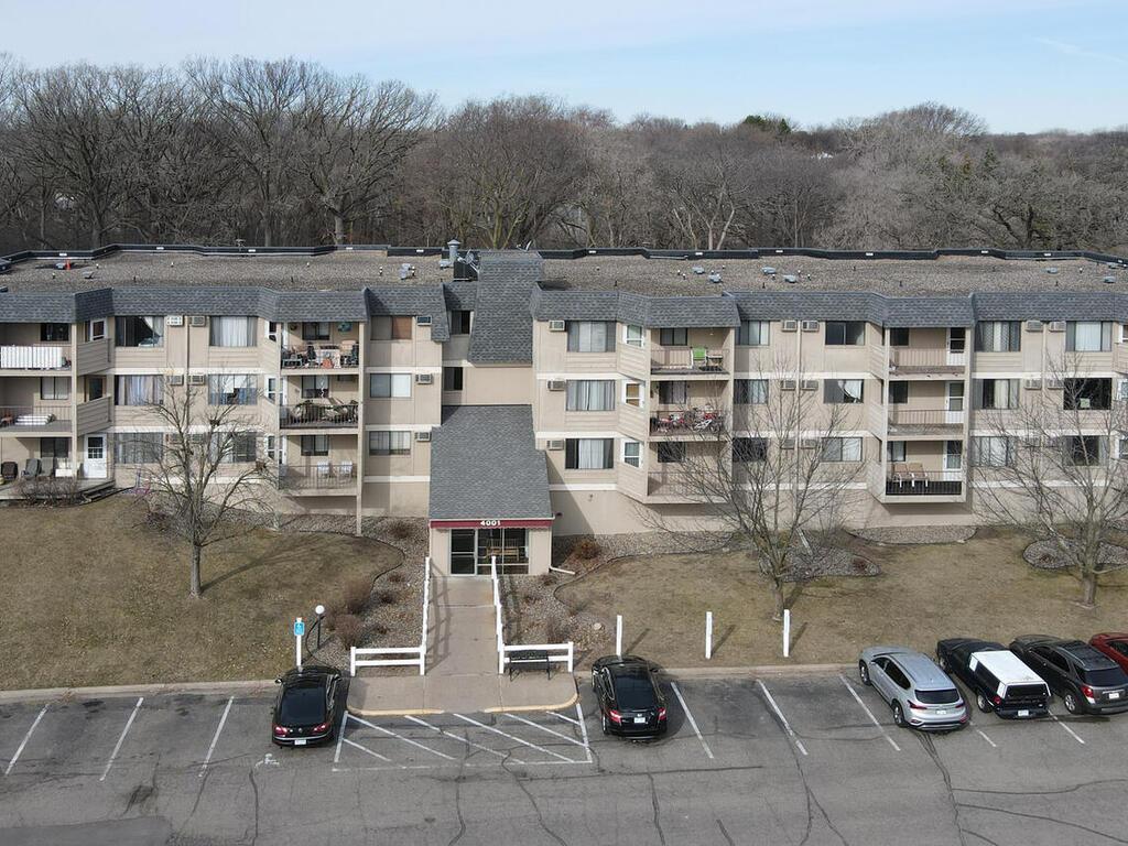 4001 Heritage Hills Drive #203 Bloomington MN 55437 6503502 image1