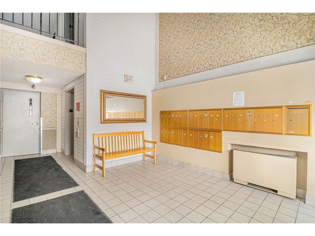 4001 Heritage Hills Drive #304 Bloomington MN 55437 7038316 image25