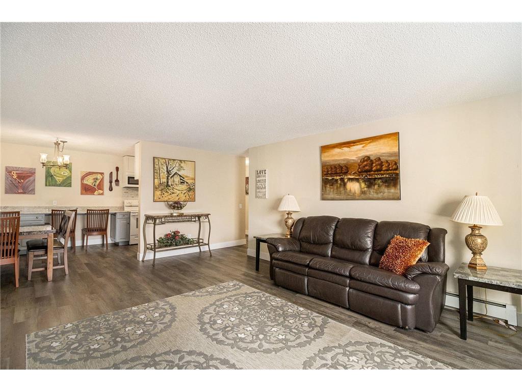 4001 Heritage Hills Drive #304 Bloomington MN 55437 7038316 image4