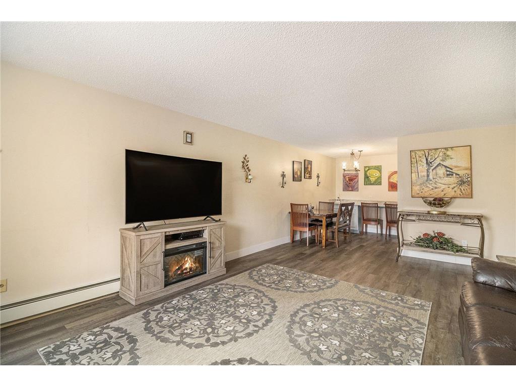 4001 Heritage Hills Drive #304 Bloomington MN 55437 7038316 image6