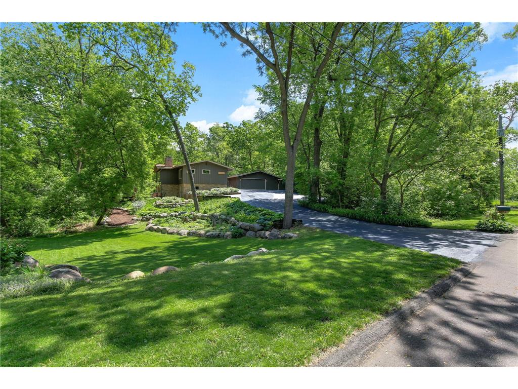 4001 Huntingdon Drive Minnetonka MN 55305 7083657 image51