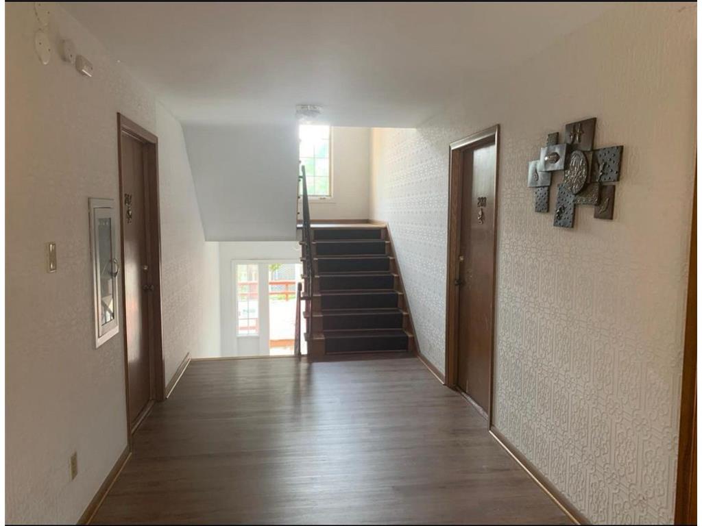 4001 Mavelle Drive Edina MN 55435 7000870 image3