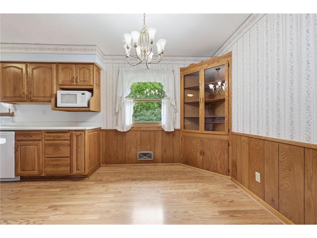 4002 7th Avenue Anoka MN 55303 7089516 image22