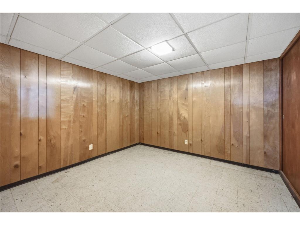 4002 7th Avenue Anoka MN 55303 7089516 image29