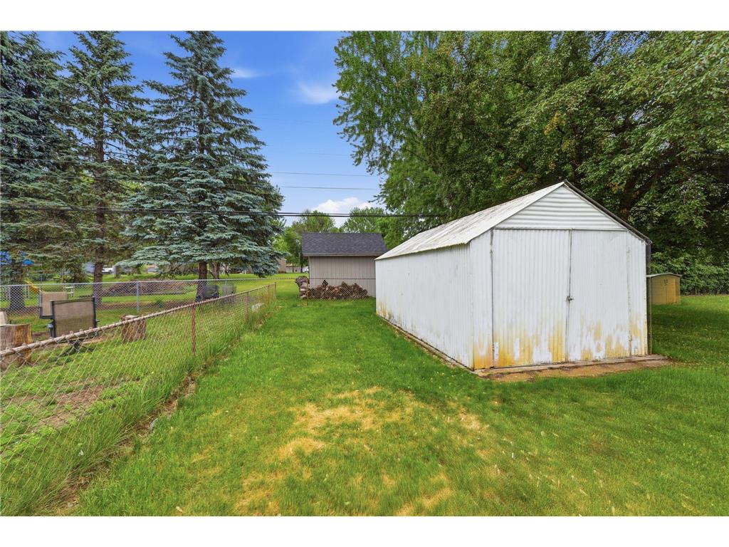 4002 7th Avenue Anoka MN 55303 7089516 image39