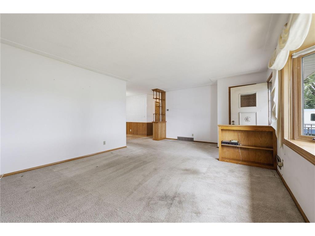4002 7th Avenue Anoka MN 55303 7089516 image5
