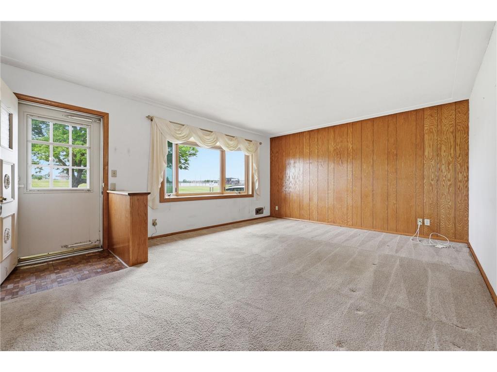 4002 7th Avenue Anoka MN 55303 7089516 image7