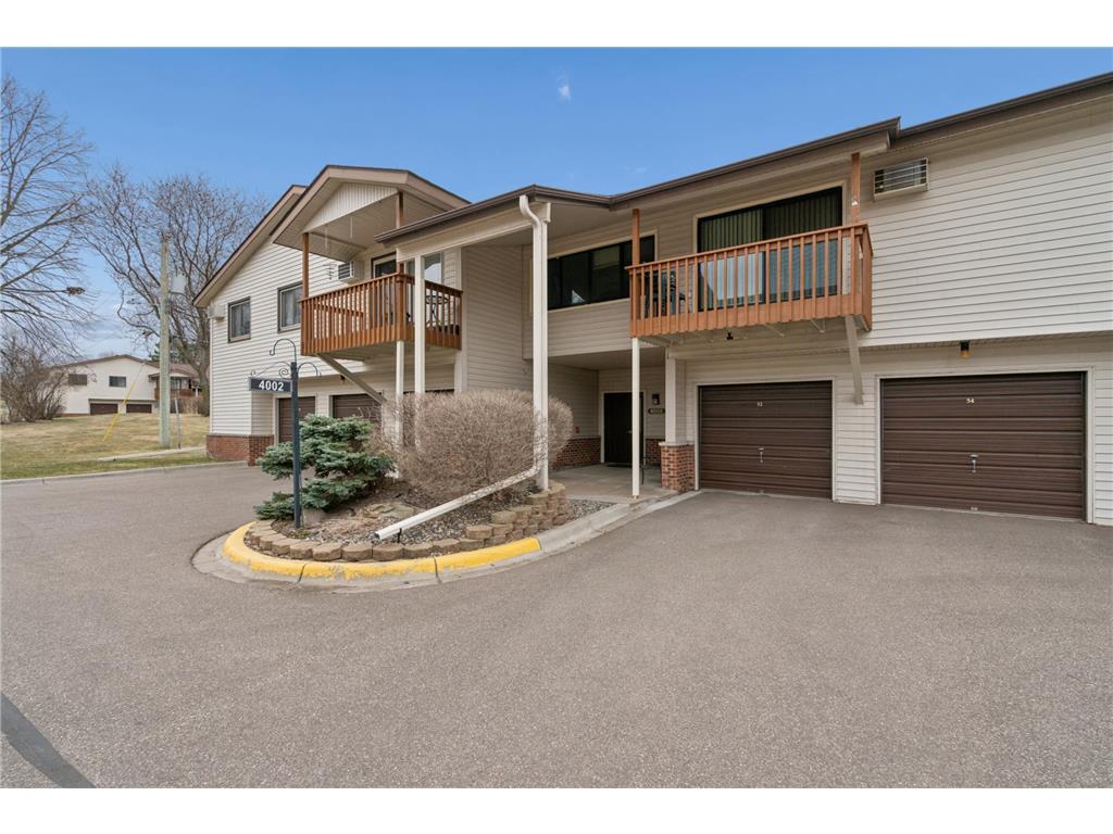 4002 Foss Road #102 Saint Anthony MN 55421 7039725 image1