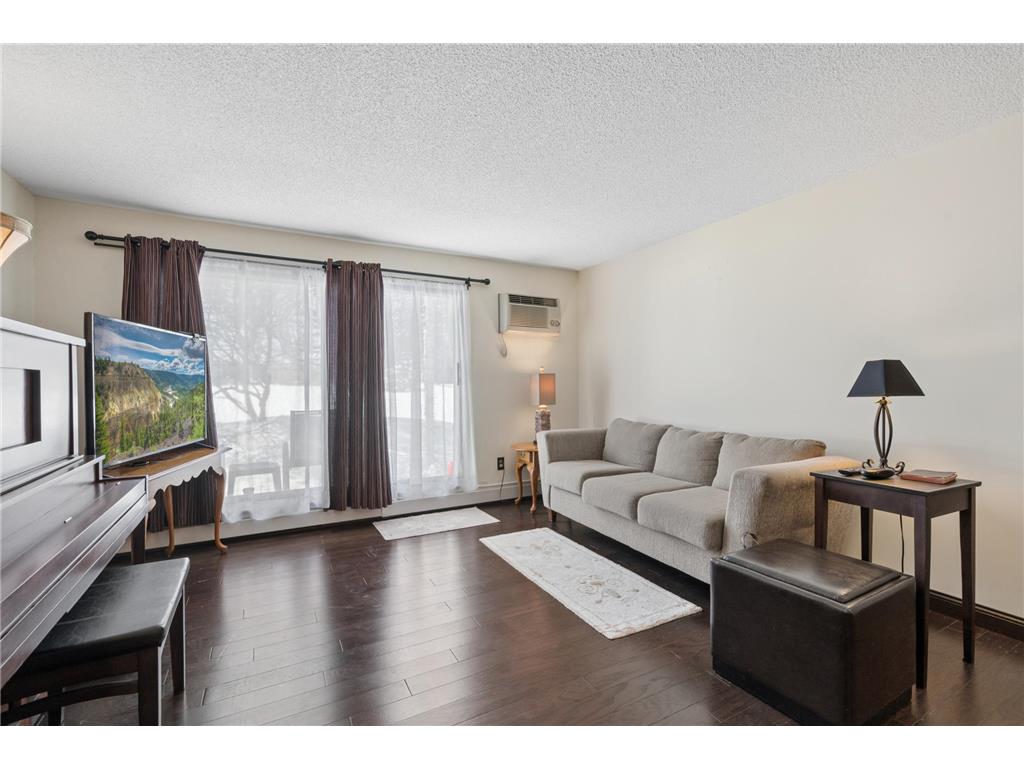 4002 Foss Road #102 Saint Anthony MN 55421 7039725 image11