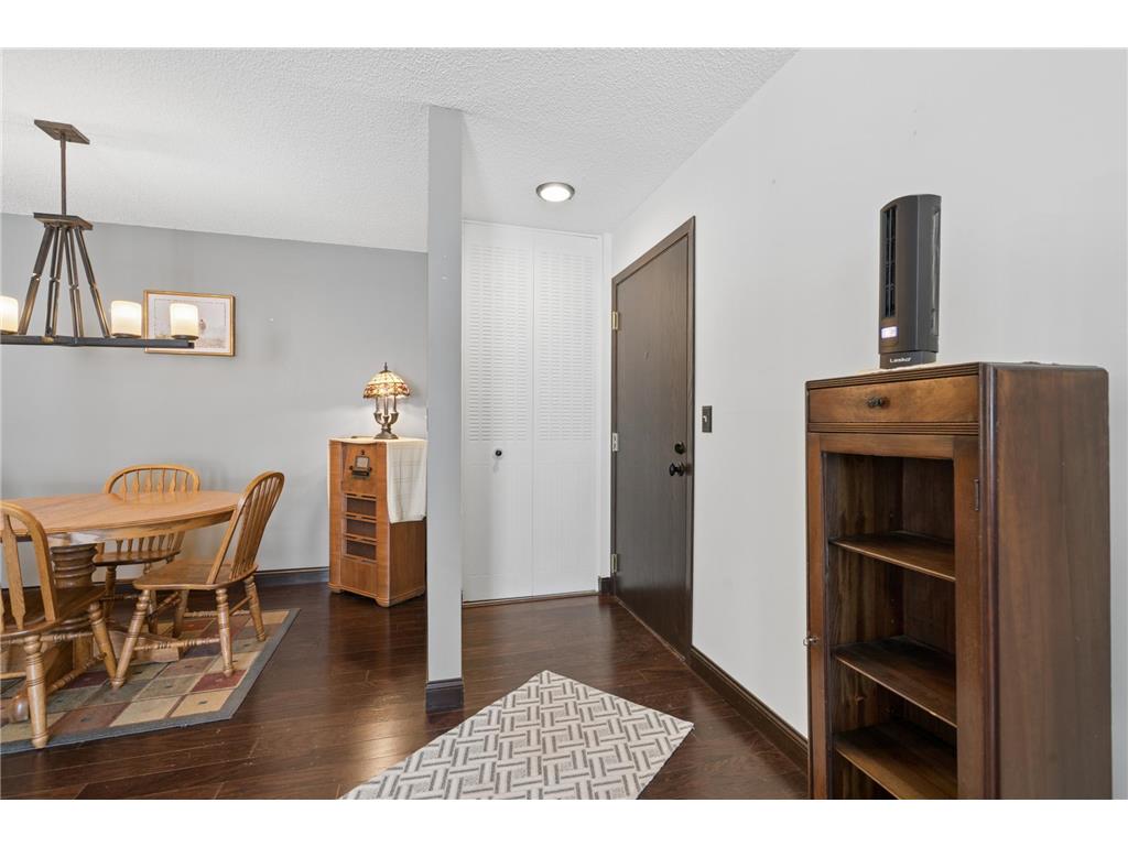 4002 Foss Road #102 Saint Anthony MN 55421 7039725 image14