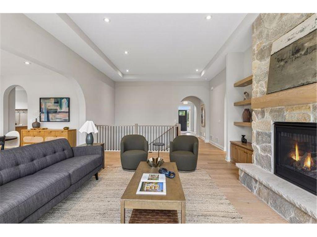 4003 Arbor Drive Woodbury MN 55129 7018315 image9