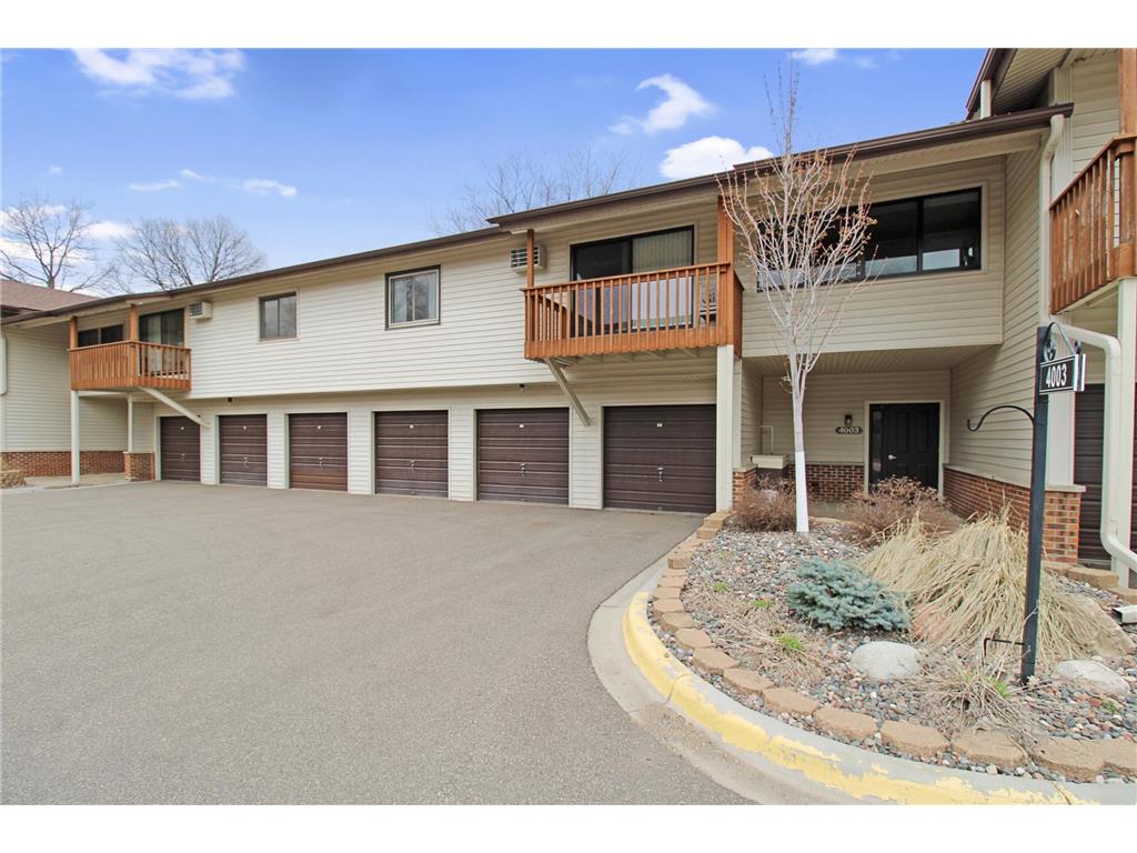 4003 Foss Road 203, Saint Anthony, MN, 55421 MLS 6360037 Edina Realty