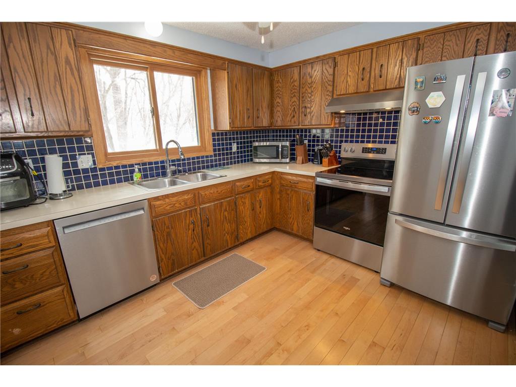4004 Brookdale Circle N Brooklyn Park MN 55443 7038826 image6