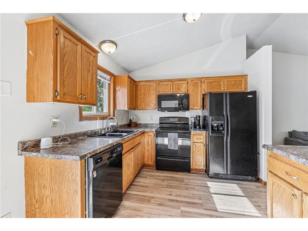 40042 Harvester Avenue North Branch MN 55056 7097670 image27