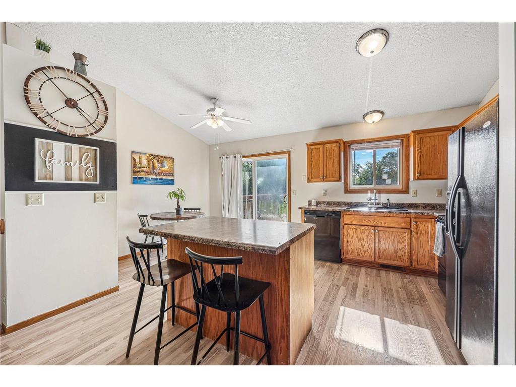 40042 Harvester Avenue North Branch MN 55056 7097670 image28