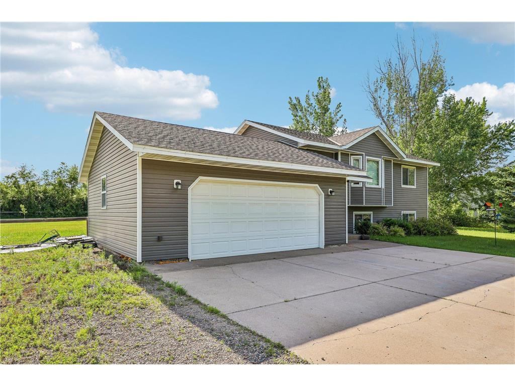 40042 Harvester Avenue North Branch MN 55056 7097670 image3