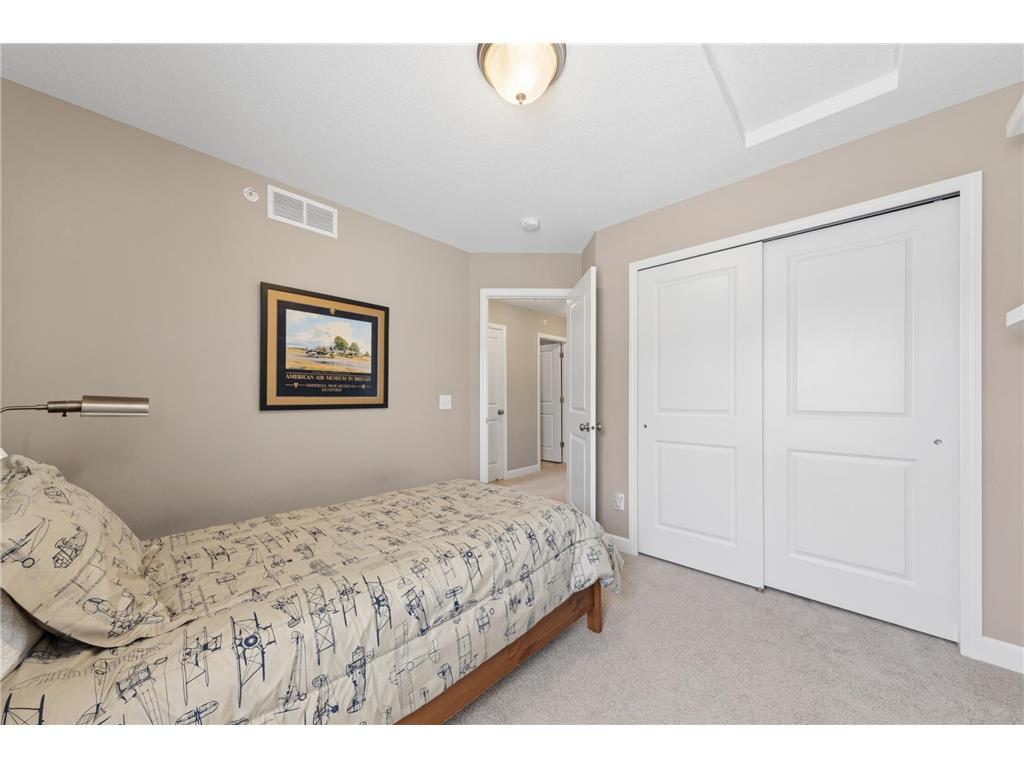 4005 River Valley Way Eagan MN 55122 7054141 image12