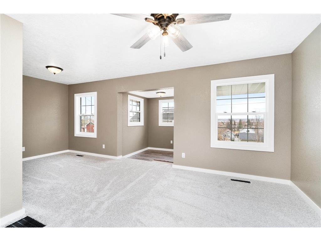4005 W 9th Street Duluth MN 55807 7070923 image4