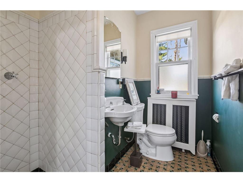 4005 Washburn Avenue N Minneapolis MN 55412 7033936 image22