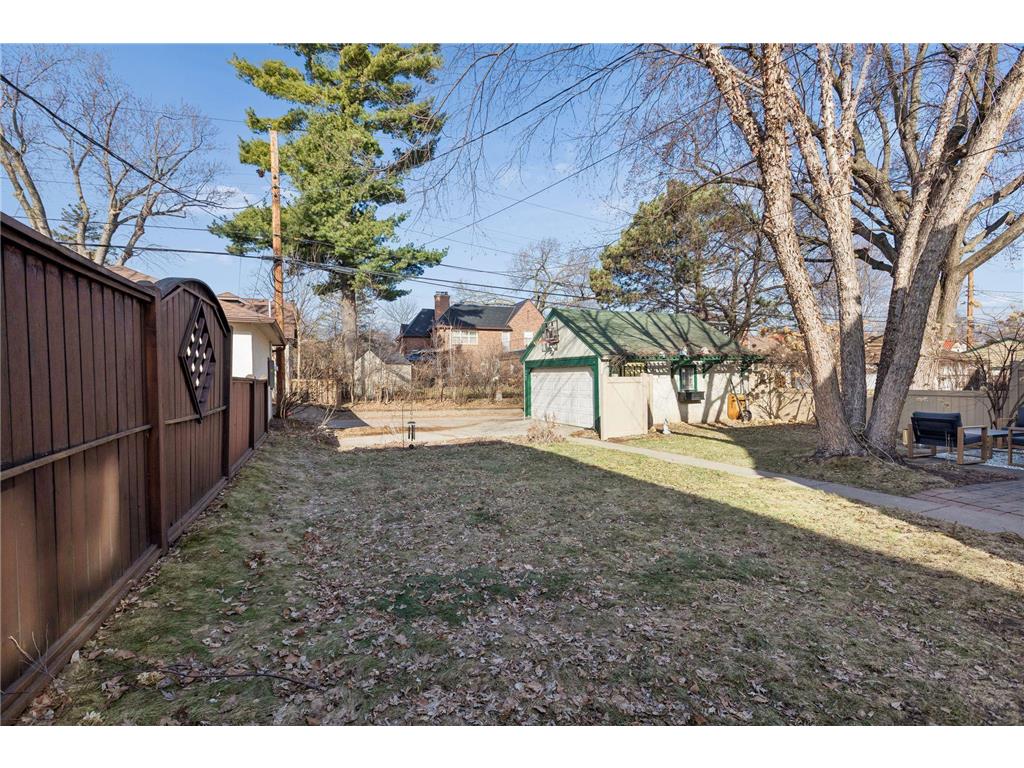 4005 Washburn Avenue N Minneapolis MN 55412 7033936 image32