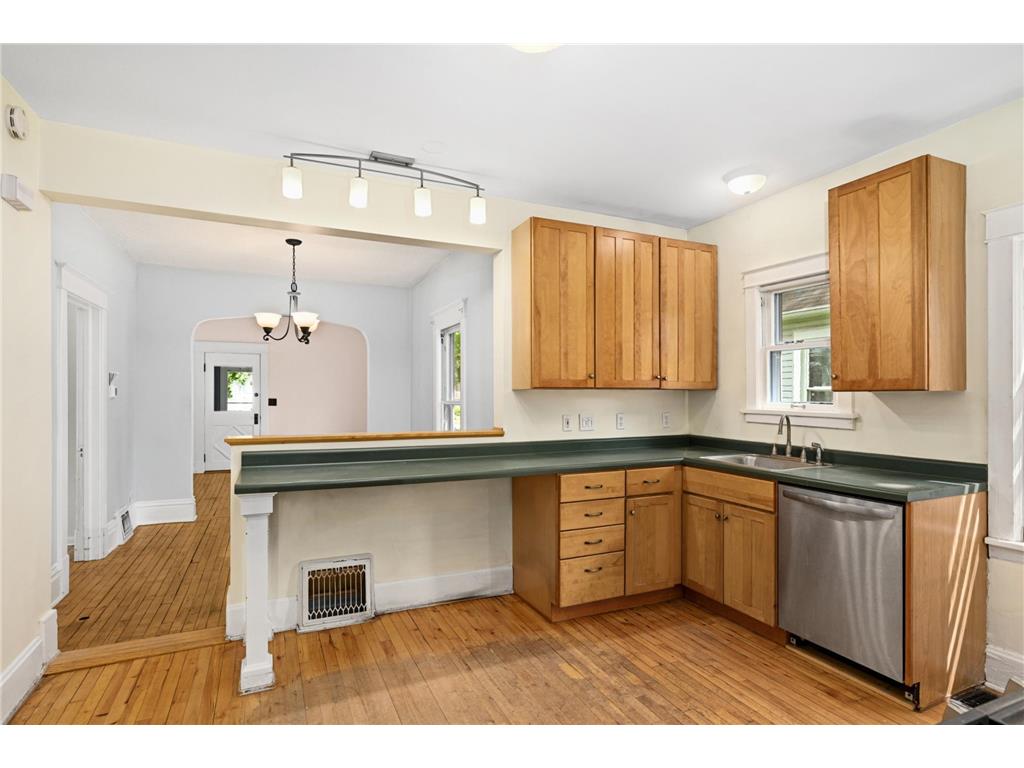 4006 41st Avenue S Minneapolis MN 55406 7056662 image13