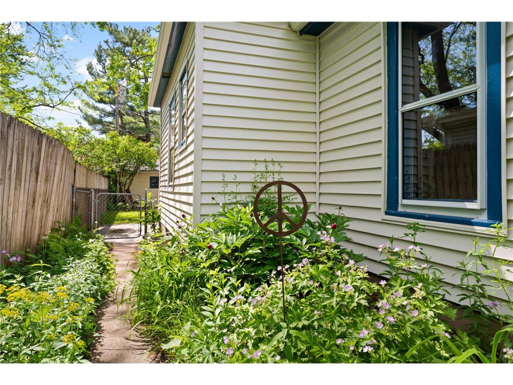 4006 41st Avenue S Minneapolis MN 55406 7056662 image28