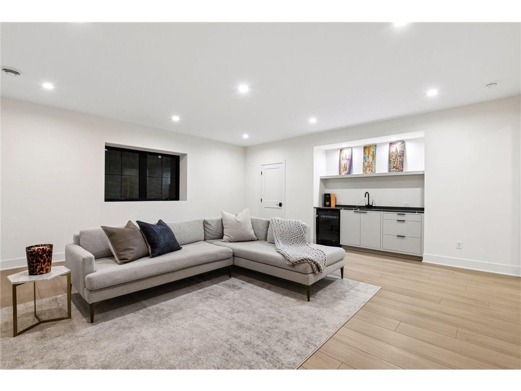 4006 Sunnyside Road Edina MN 55424 7027913 image36